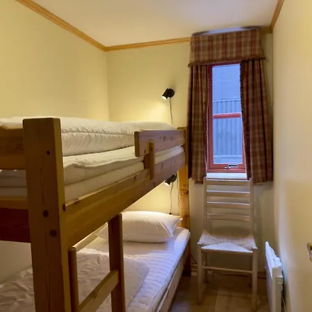 Homey Steps From Dining And Activities! Beitostolen