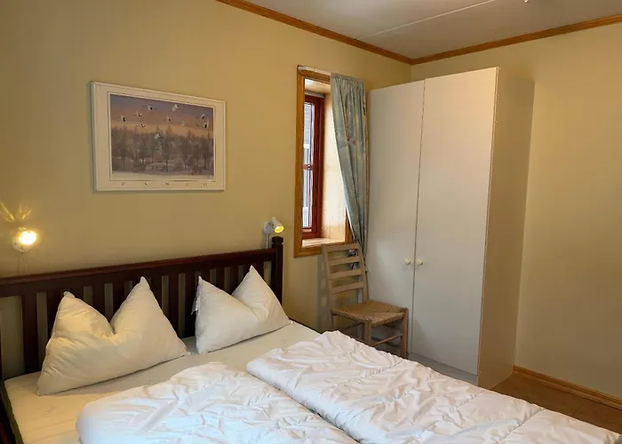 Homey Steps From Dining And Activities! * Beitostolen