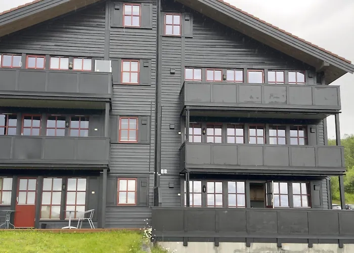 Homey Steps From Dining And Activities! Appartement *